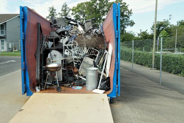 Best Junk Hauling Services  in Hemlock, MI