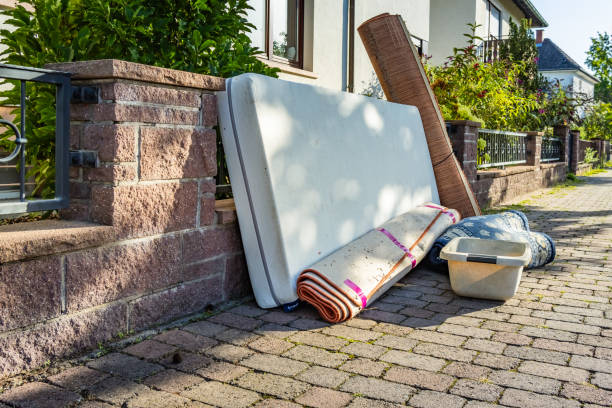Best Commercial Cleanout Services  in Hemlock, MI